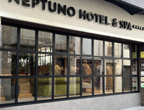 Hotel Neptuno: recepció i bar